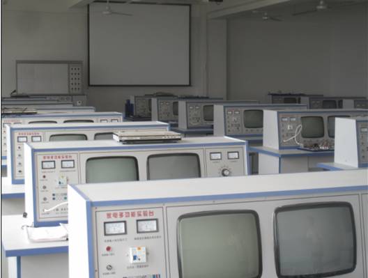 電子電工實訓(xùn)中心實訓(xùn)室